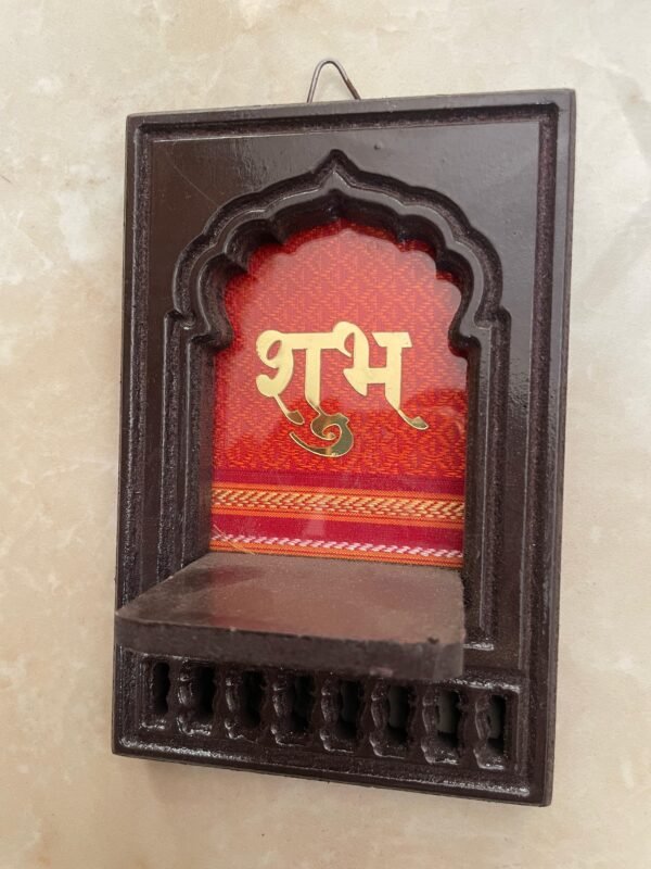 WhatsApp Image 2025-11-25 at 1.45.21 PM(3) Smallest Devalee frame