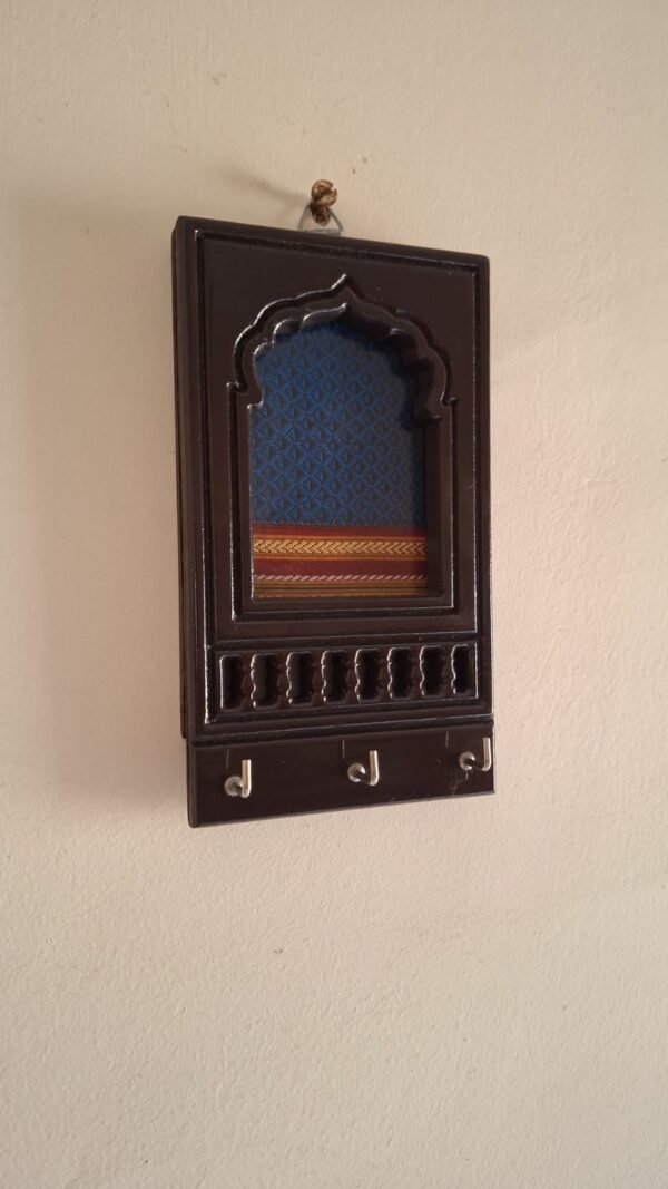 WhatsApp Image 2026-02-13 at 1.34.35 PM(2) Smallest Devalee keyholder